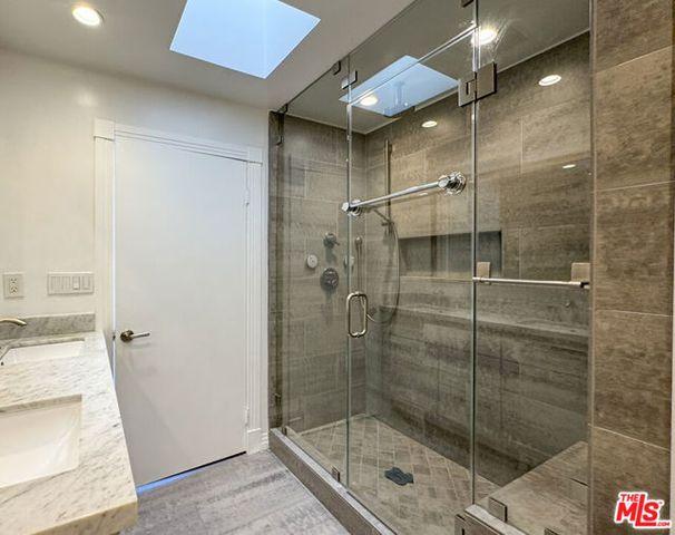 1733 Malcolm Avenue 7, Los Angeles, CA 90024