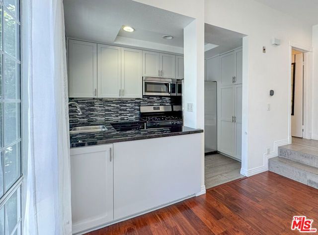 1733 Malcolm Avenue 7, Los Angeles, CA 90024