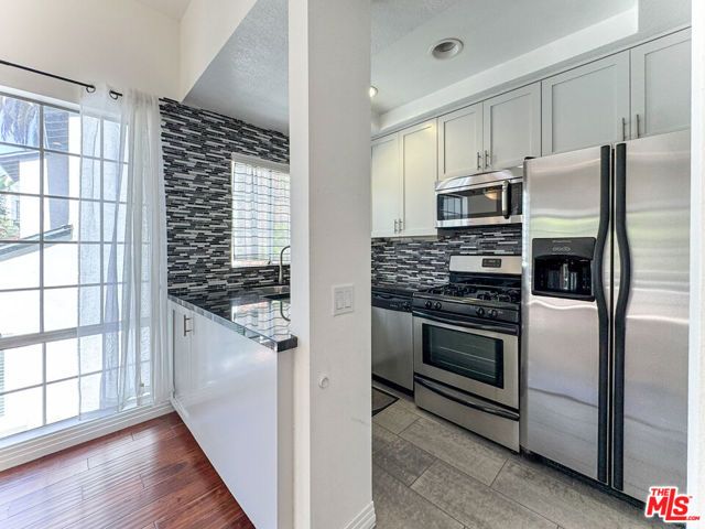 1733 Malcolm Avenue 7, Los Angeles, CA 90024