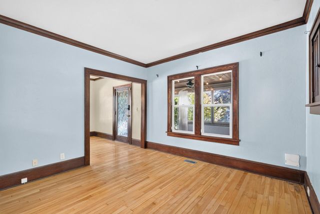 4124 Chicago Avenue, Minneapolis, MN 55407