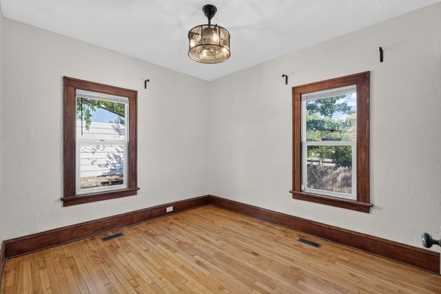 4124 Chicago Avenue, Minneapolis, MN 55407