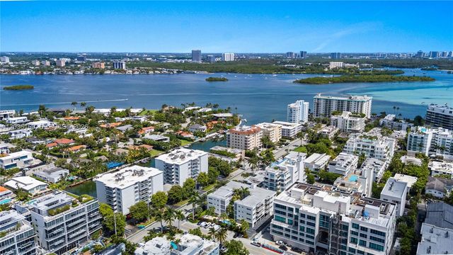 10001 W Bay Harbor Dr 202, Bay Harbor Islands, FL 33154