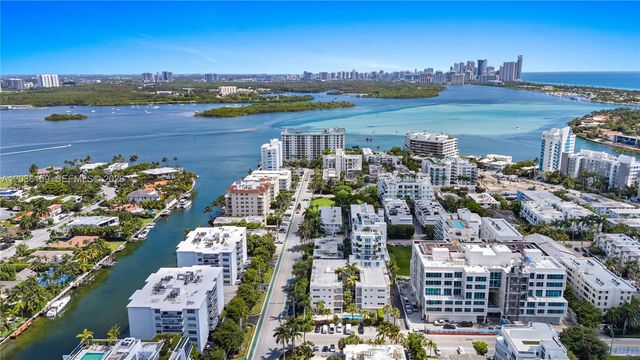 10001 W Bay Harbor Dr 202, Bay Harbor Islands, FL 33154