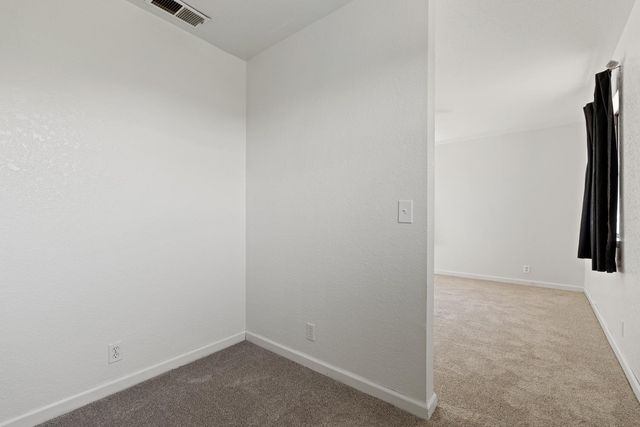 3525 E Forest Lake Rd, Acampo, CA 95220