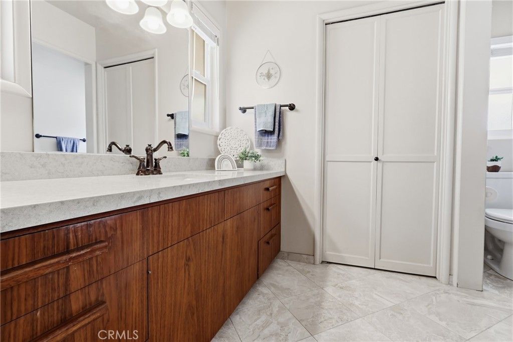 Image 22 of property listing at 955 W G Street, Ontario, CA 91762