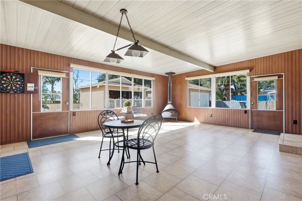 Image 26 of property listing at 955 W G Street, Ontario, CA 91762