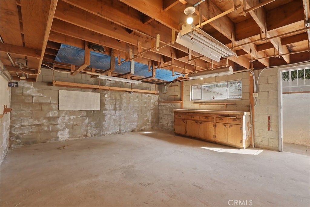 Image 35 of property listing at 955 W G Street, Ontario, CA 91762