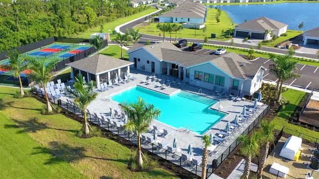 8661 SEASALT LOOP, Englewood, FL 34224