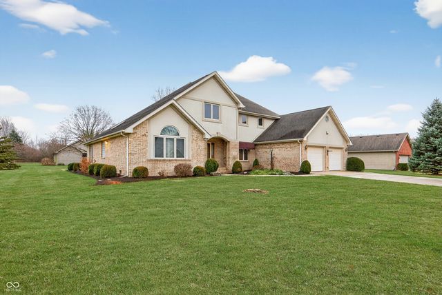 514 Greenland Lane, Yorktown, IN 47396