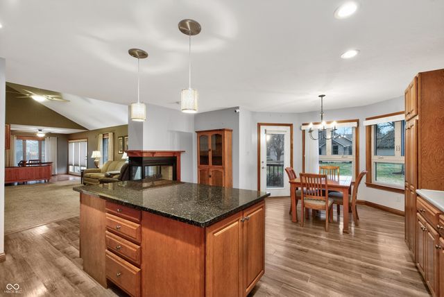 514 Greenland Lane, Yorktown, IN 47396