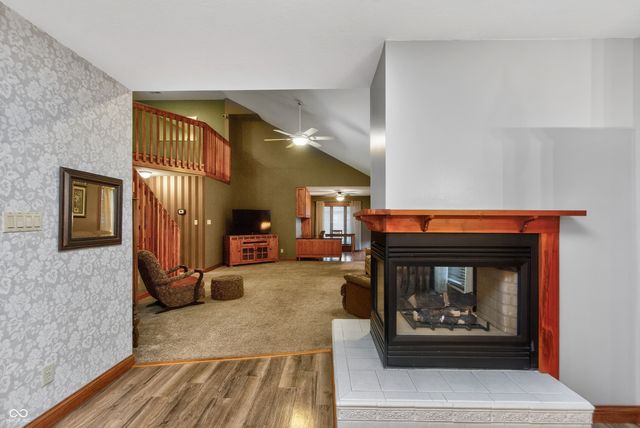 514 Greenland Lane, Yorktown, IN 47396