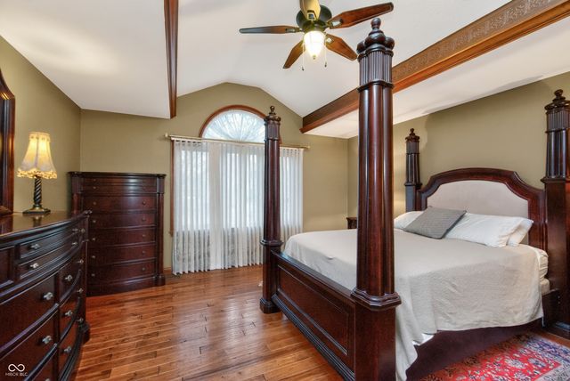 514 Greenland Lane, Yorktown, IN 47396