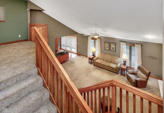 514 Greenland Lane, Yorktown, IN 47396