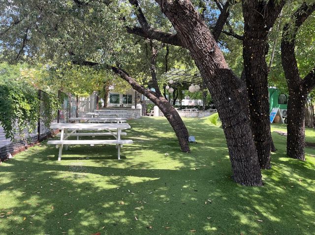 2401 Winsted LN 9, Austin, TX 78703