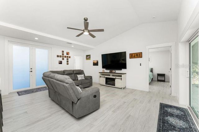 16211 CHAMBERLAIN BOULEVARD, Port Charlotte, FL 33954