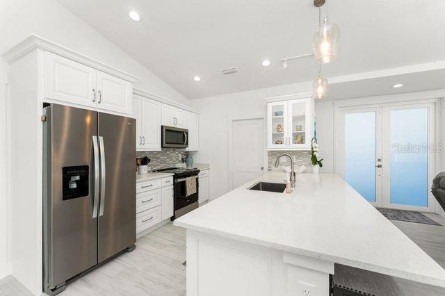 16211 CHAMBERLAIN BOULEVARD, Port Charlotte, FL 33954