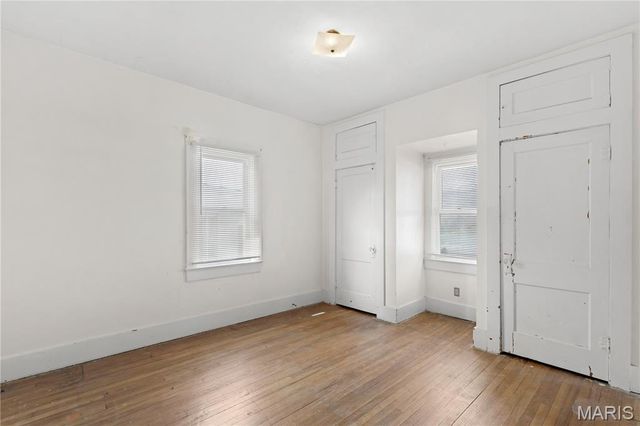 4421 Bingham Avenue, St Louis, MO 63116