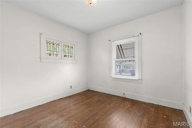 4421 Bingham Avenue, St Louis, MO 63116