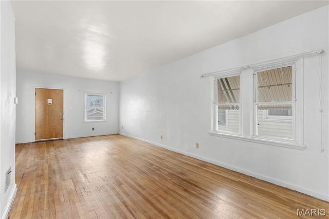 4421 Bingham Avenue, St Louis, MO 63116