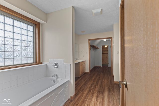 6110 E Aviator Court, Camby, IN 46113