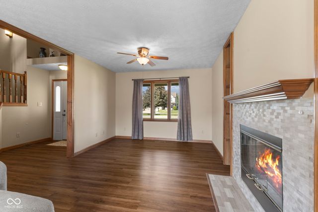 6110 E Aviator Court, Camby, IN 46113