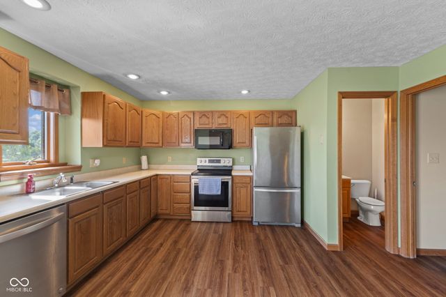 6110 E Aviator Court, Camby, IN 46113