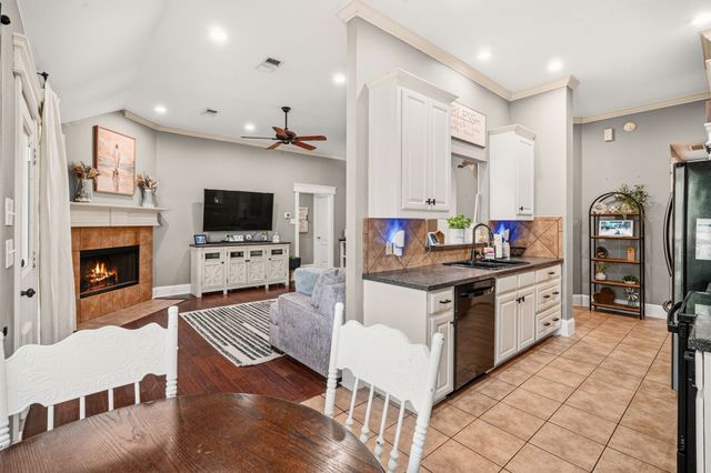 507 Sonny Avenue, Ennis, TX 75119