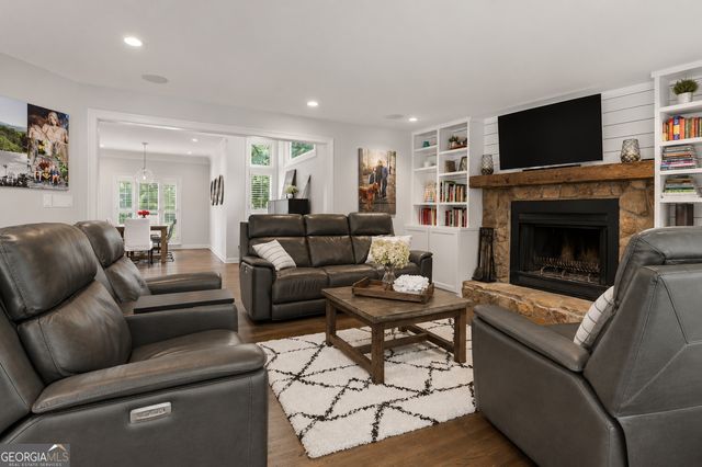 310 South Shore Drive, Newnan, GA 30263