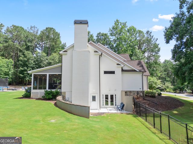 310 South Shore Drive, Newnan, GA 30263
