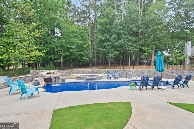 310 South Shore Drive, Newnan, GA 30263