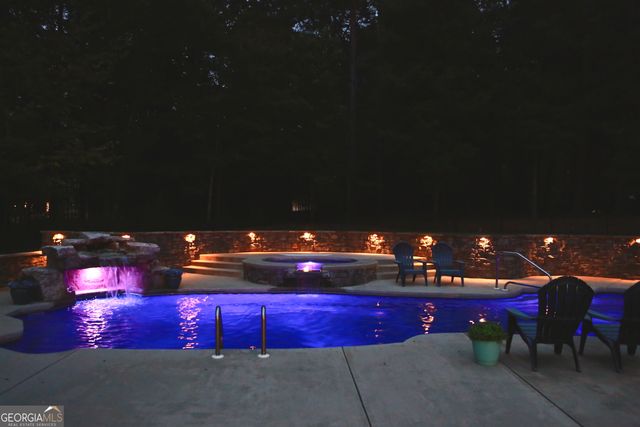 310 South Shore Drive, Newnan, GA 30263