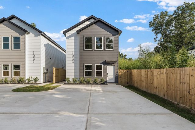 1033 North Lane, Houston, TX 77088