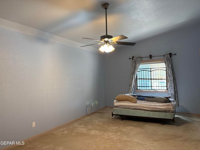 8400 MERCURY Street, El Paso, TX 79904