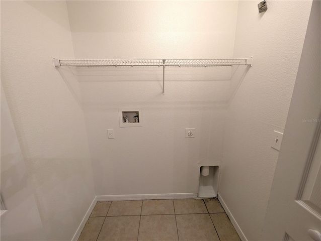 3303 E FRIERSON AVENUE, Tampa, FL 33610