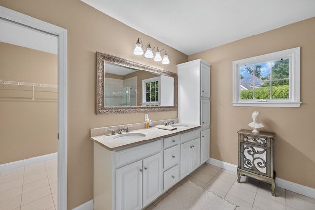 44 Tupelo Road, Westport, MA 02790