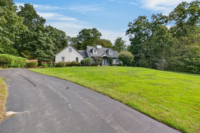 44 Tupelo Road, Westport, MA 02790