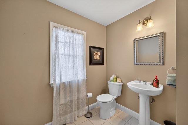 44 Tupelo Road, Westport, MA 02790