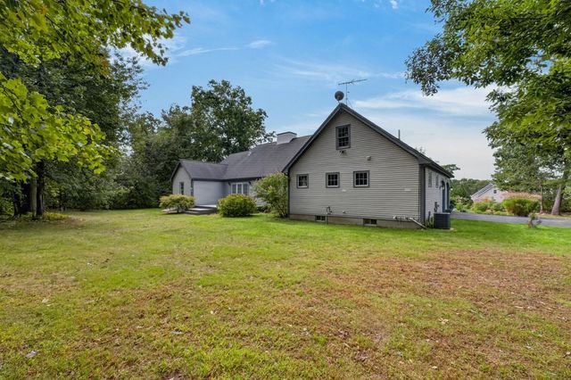 44 Tupelo Road, Westport, MA 02790