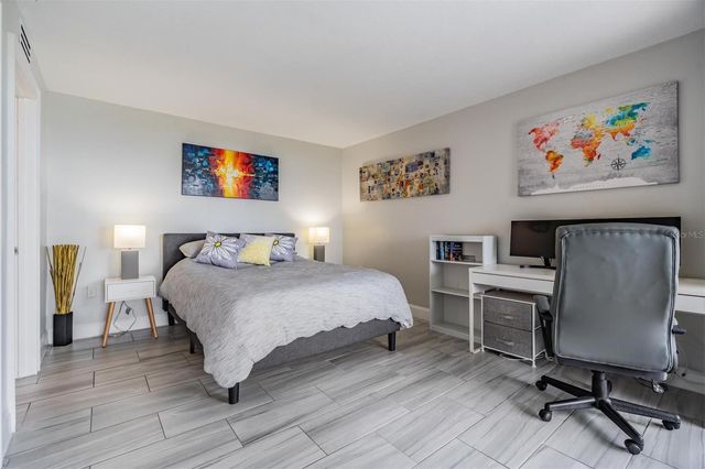 690 ISLAND WAY 607, Clearwater, FL 33767