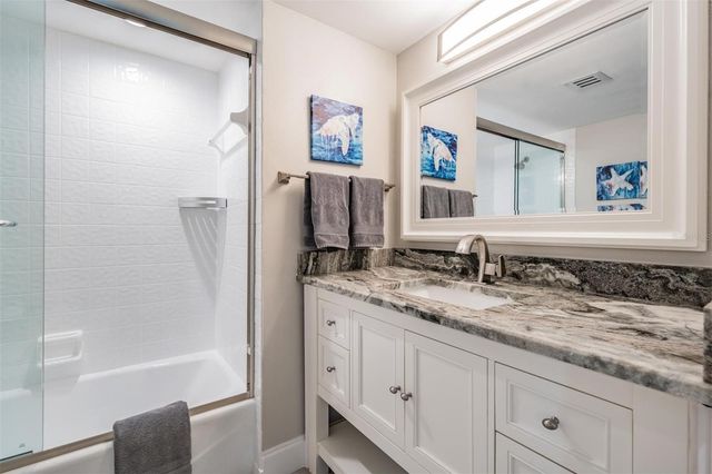 690 ISLAND WAY 607, Clearwater, FL 33767