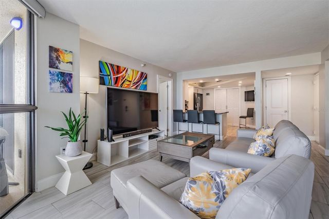 690 ISLAND WAY 607, Clearwater, FL 33767