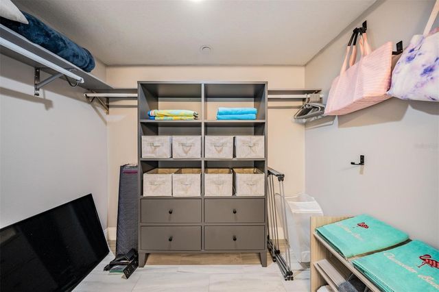 690 ISLAND WAY 607, Clearwater, FL 33767