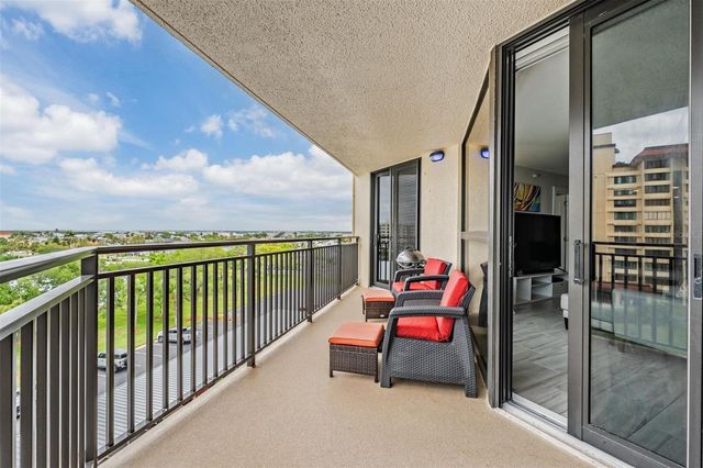 690 ISLAND WAY 607, Clearwater, FL 33767