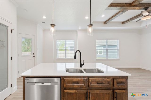 1405 Cedar River Lane, Temple, TX 76502