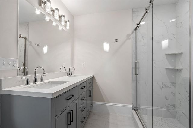 17 Everett Ave, Somerville, MA 02145