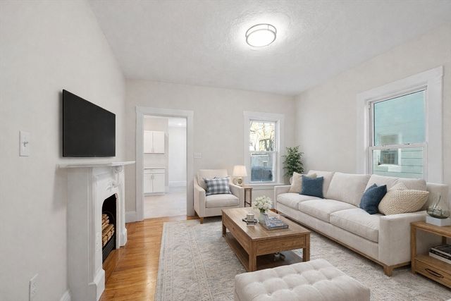 17 Everett Ave, Somerville, MA 02145