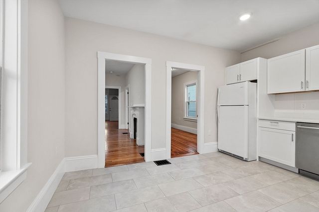 17 Everett Ave, Somerville, MA 02145