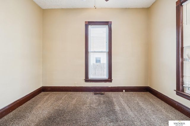 2305 S Street, Lincoln, NE 68503