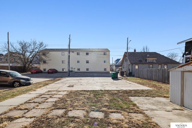 2305 S Street, Lincoln, NE 68503