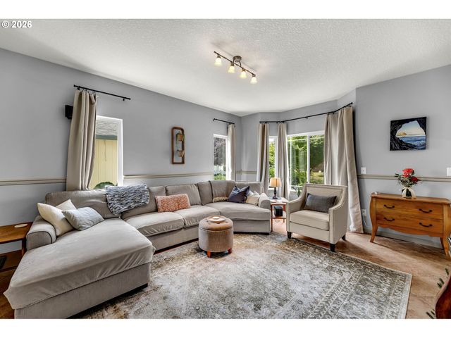 2213 Sw 12TH St, Battle Ground, WA 98604